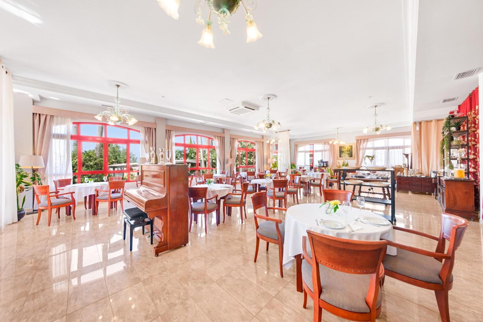 Hotel Ciutat Jardi Пальма-де-Майорка Екстер'єр фото
